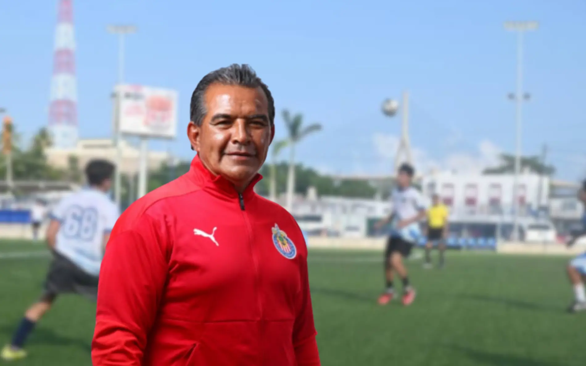 Juan Salas Ubiarco buscará talento para las Chivas en la Copa El Sol de Tampico  Juan Salas y Alejandro del Ángel